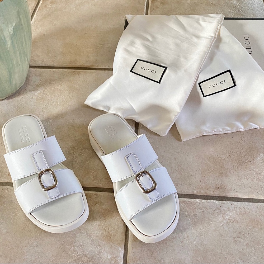 GUCCI white leather sandals